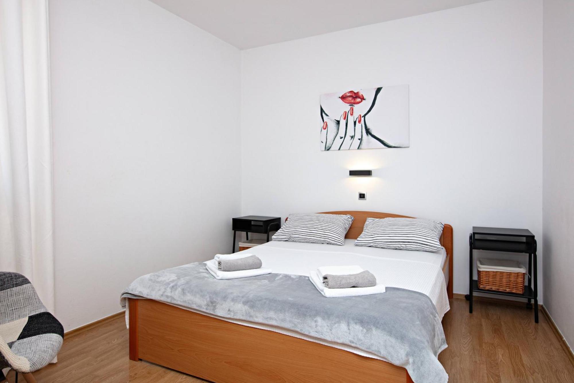 Apartments By The Sea Tisno, Murter - 812 מראה חיצוני תמונה